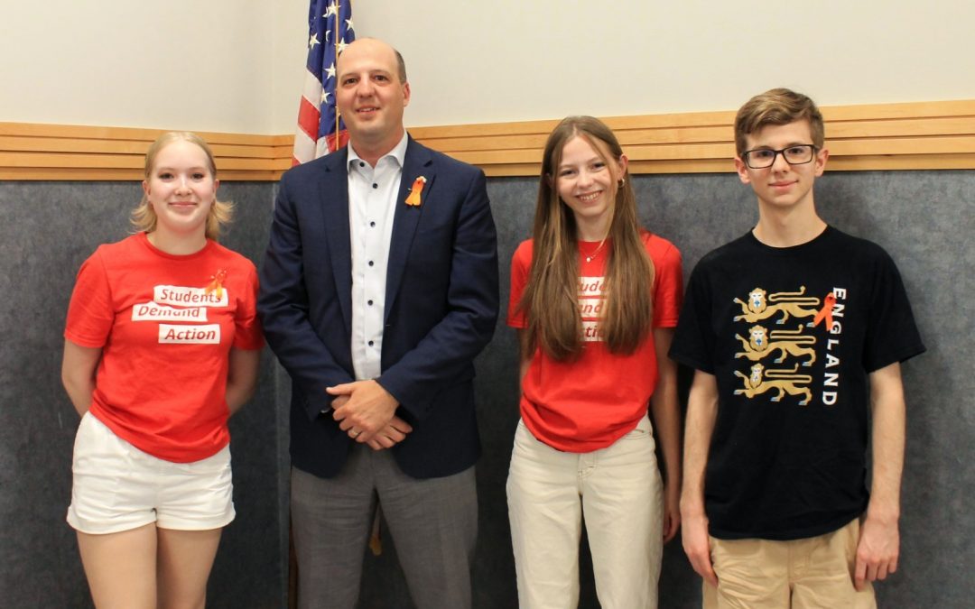 Sen. Hertel Meets with Student Gun Violence Prevention Advocates to Discuss Solutions, Encourage Continued Activism