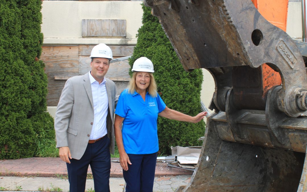 Sen. Hertel, Rep. Mentzer Join Local Leaders at Demolition of Mt. Clemens Victory Inn, Break Ground on Housing Project 