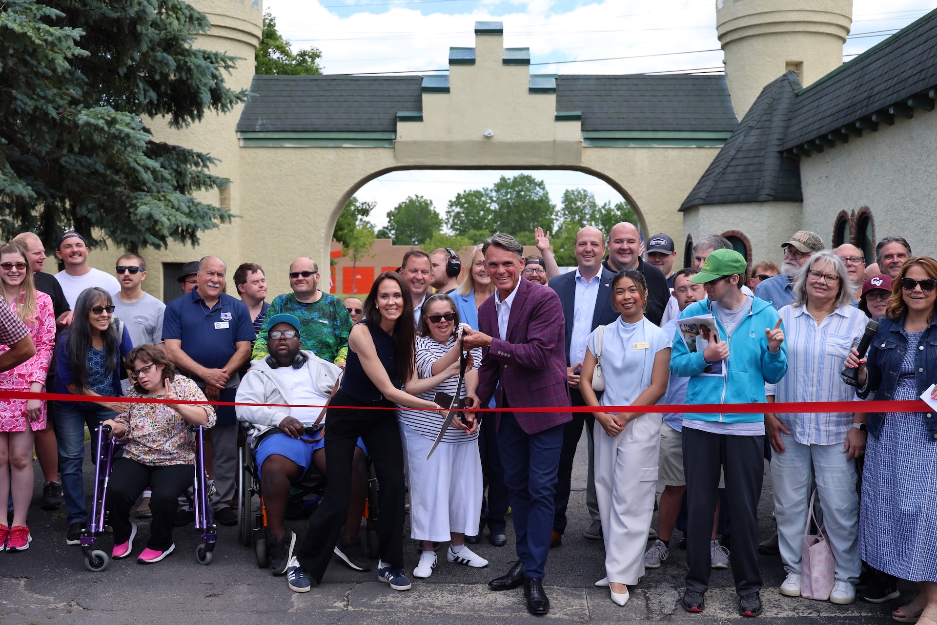 we had the pleasure of celebrating this exciting milestone with Dutton Farms as they officially opened the doors to their new space.