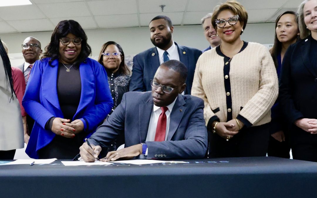 Lt. Governor Gilchrist Signs Bipartisan Bills Reforming Michigan’s Juvenile Justice System