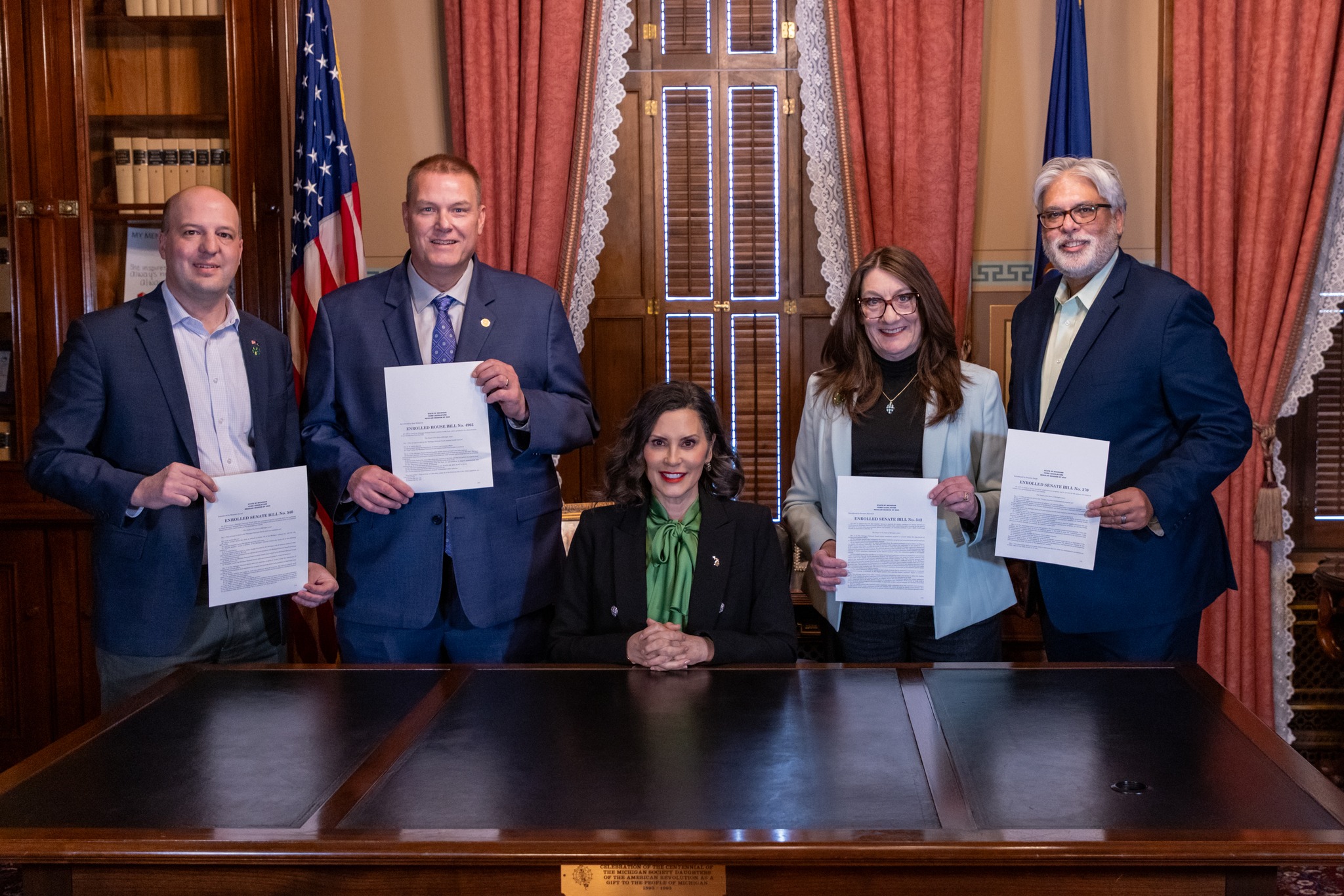 Ceremonial Signing of Senate Bills 370, 540, 542 and House Bill 4692  by Governor Whitmer with Sens. Singh, Klinefelt and Hertel