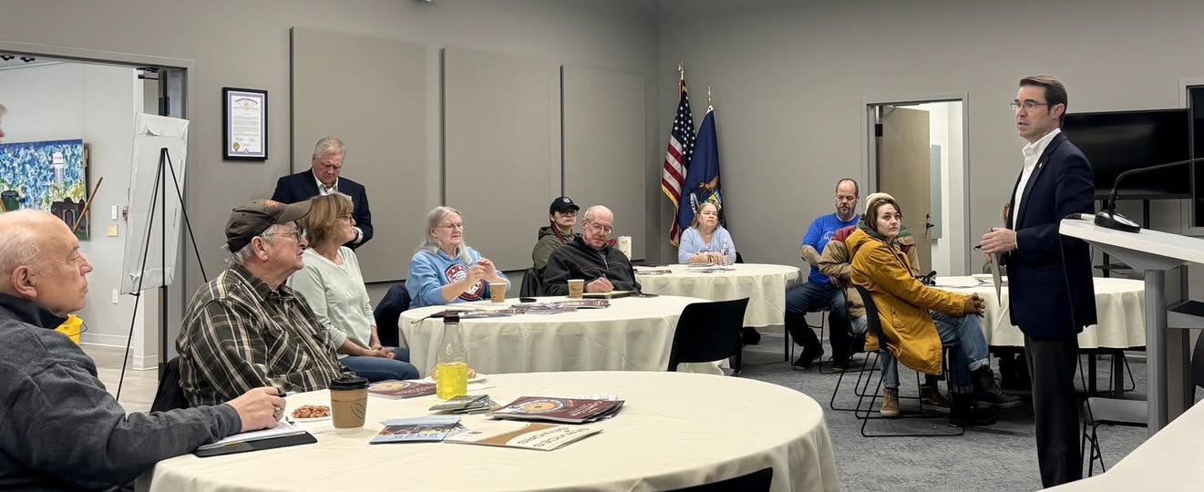 Senator McCann speaking to constituents at the Vicksburg Coffee Hour event