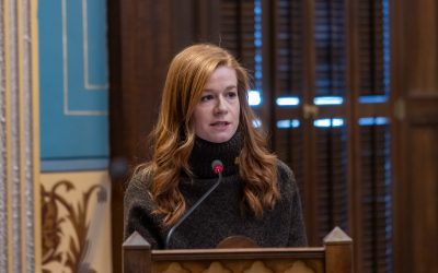 McMorrow Introduces Bill to Ban Stock Buybacks for Corporations Getting State Tax Breaks