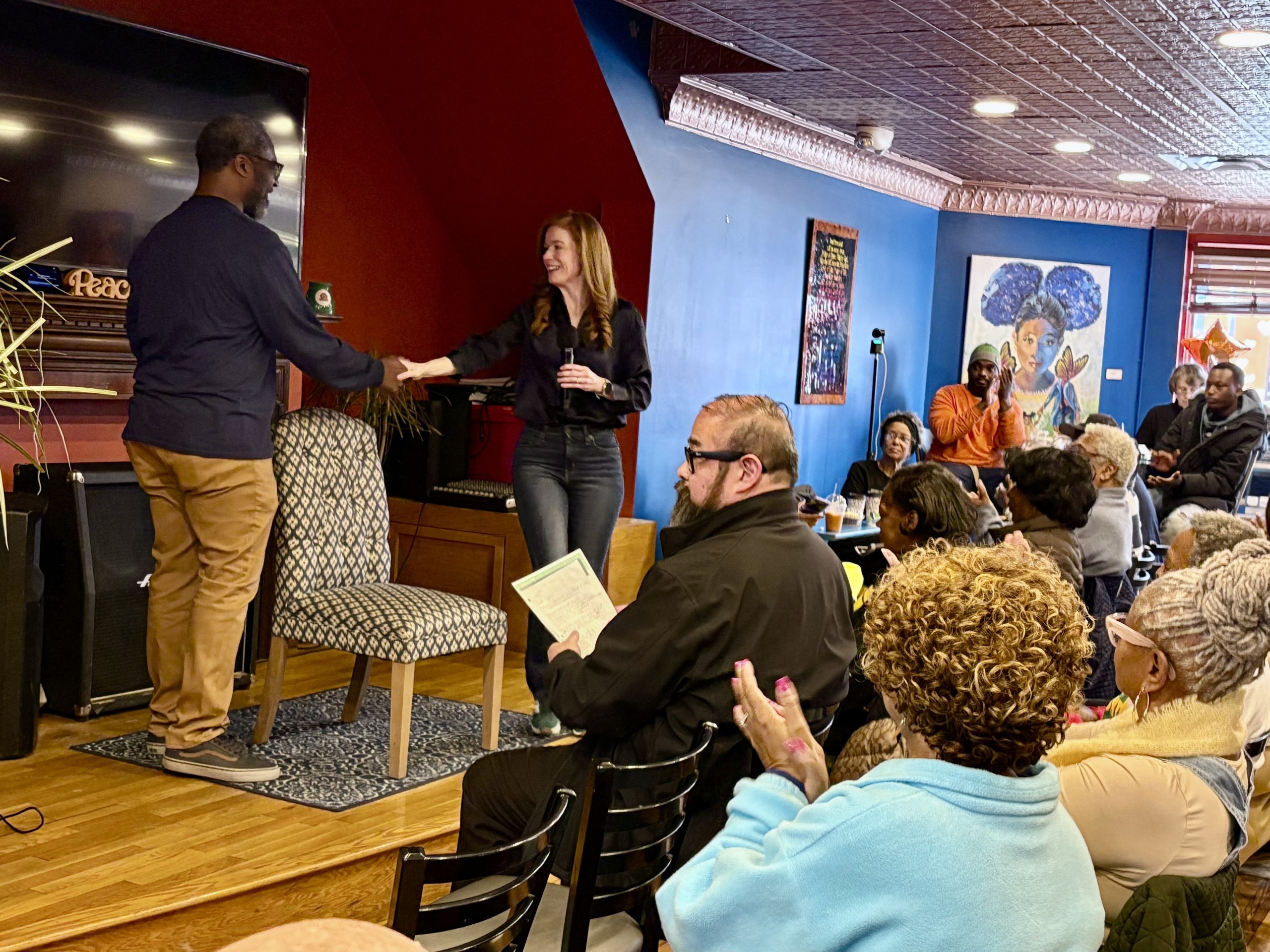 Sen. McMorrow joined<br />
Detroit City Council<br />
President James Tate’s<br />
November coffee hour