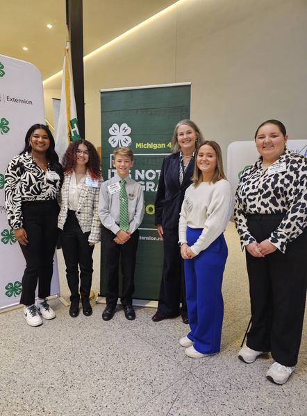 4-H Leaders at the Capitol 