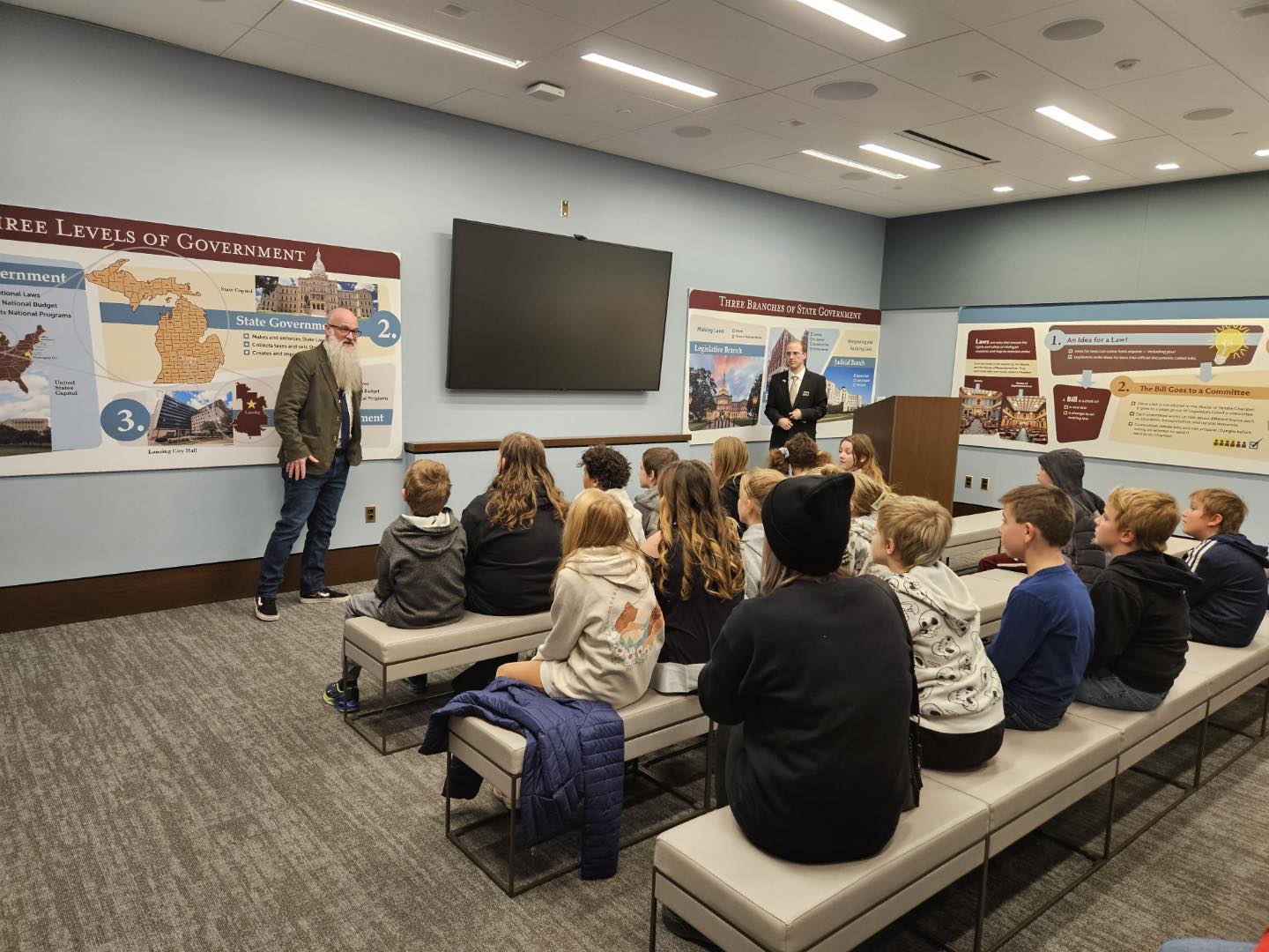 My Chief of Staff welcomed students from Northwest Elementary and Bean Elementary of Jackson County and was impressed with their knowledge and enthusiasm! 