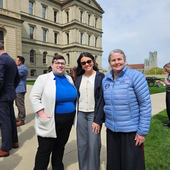 Senator Shink with Child Advocacy Center of South-Central Michigan (two women) outside the capitol